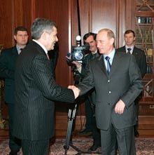 Глава Кабардино-Балкарии<br/> Арсен Каноков  и Владимир Путин<br/> во время встречи в Кремле